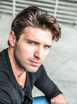 Tyrone Keogh photo