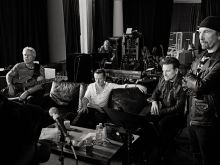 U2 photo
