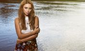 Una Healy