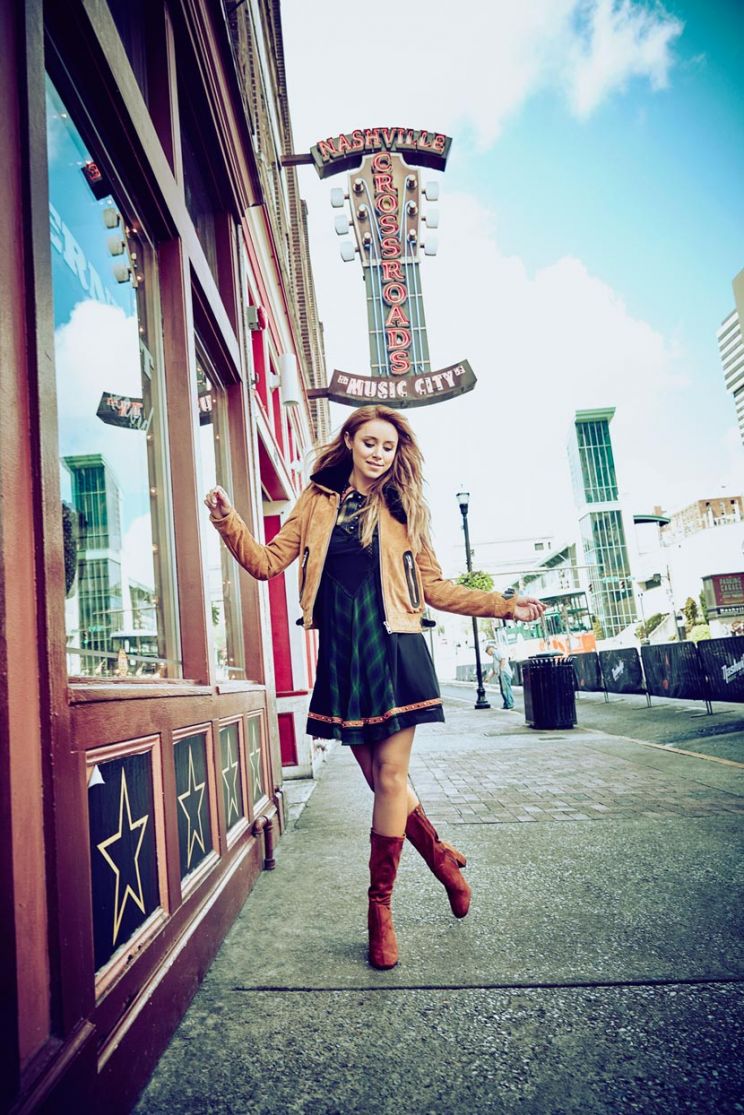 Una Healy