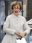 Una Stubbs