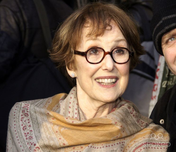 Una Stubbs