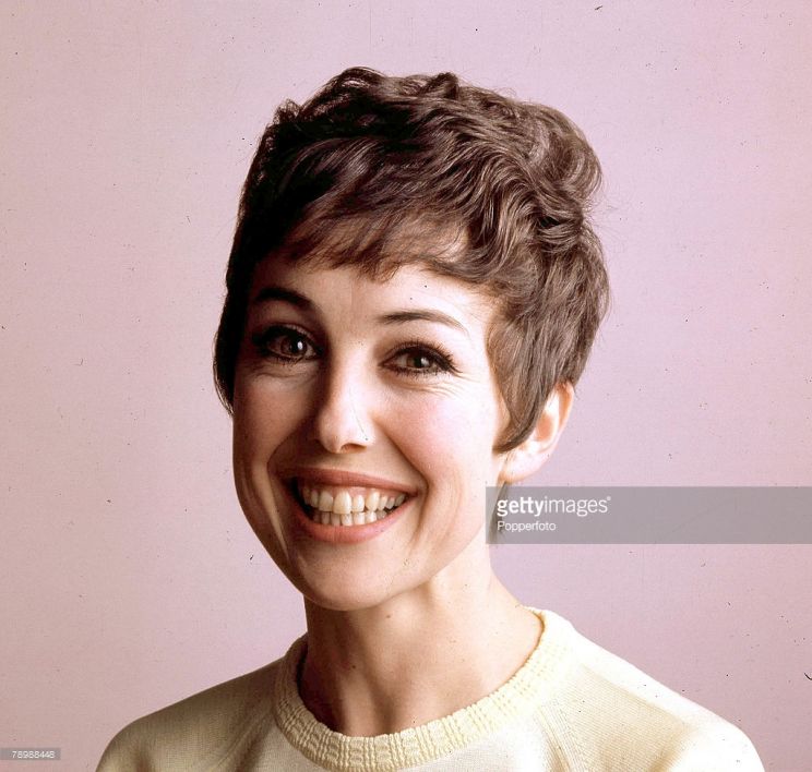 Una Stubbs