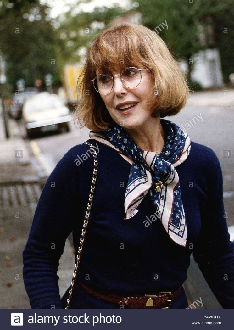 Una Stubbs