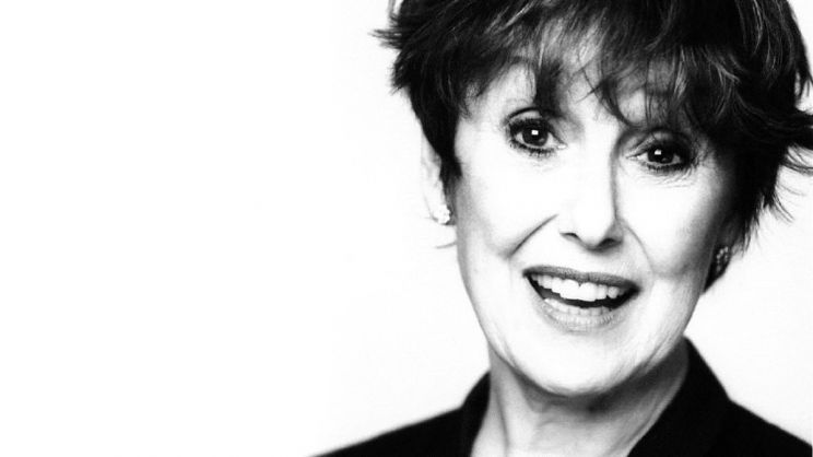 Una Stubbs