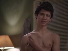 Uriah Shelton