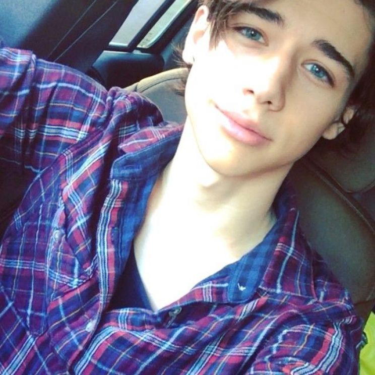 Uriah Shelton