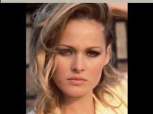 Ursula Andress