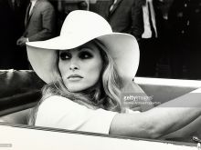 Ursula Andress