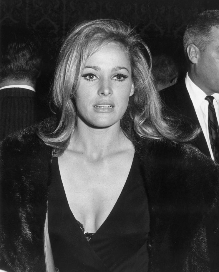 Ursula Andress