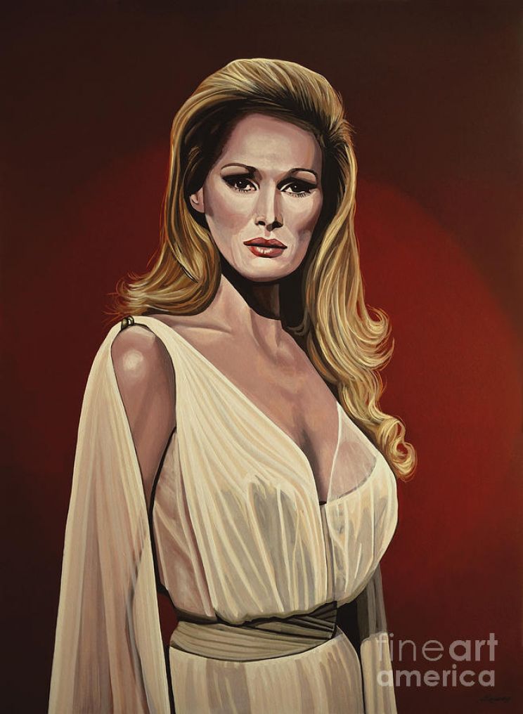 Ursula Andress