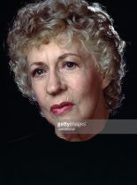 Uta Hagen photo