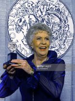 Uta Hagen photo