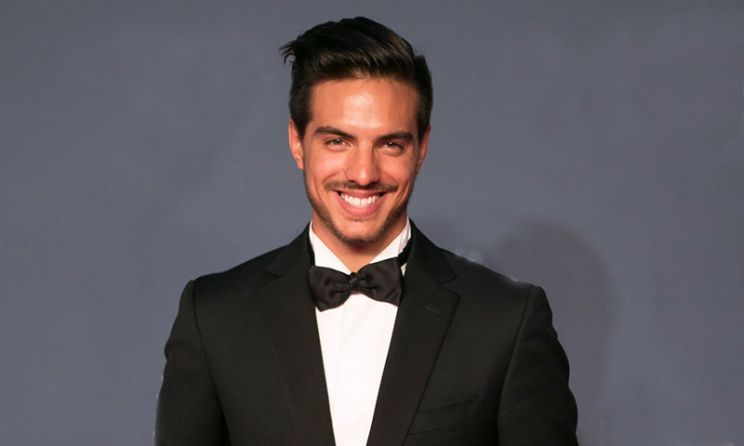 Vadhir Derbez