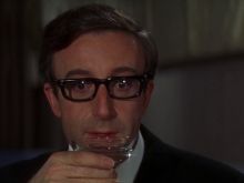 Val Guest
