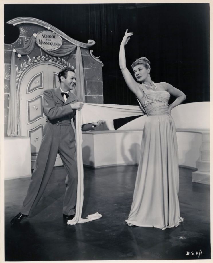 Val Guest