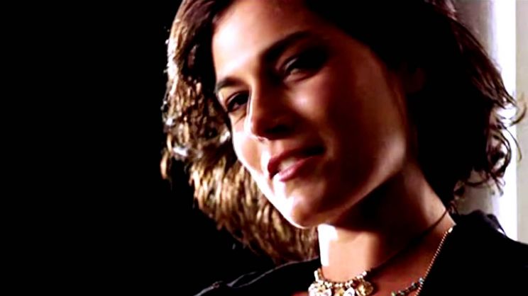 Valeria Solarino