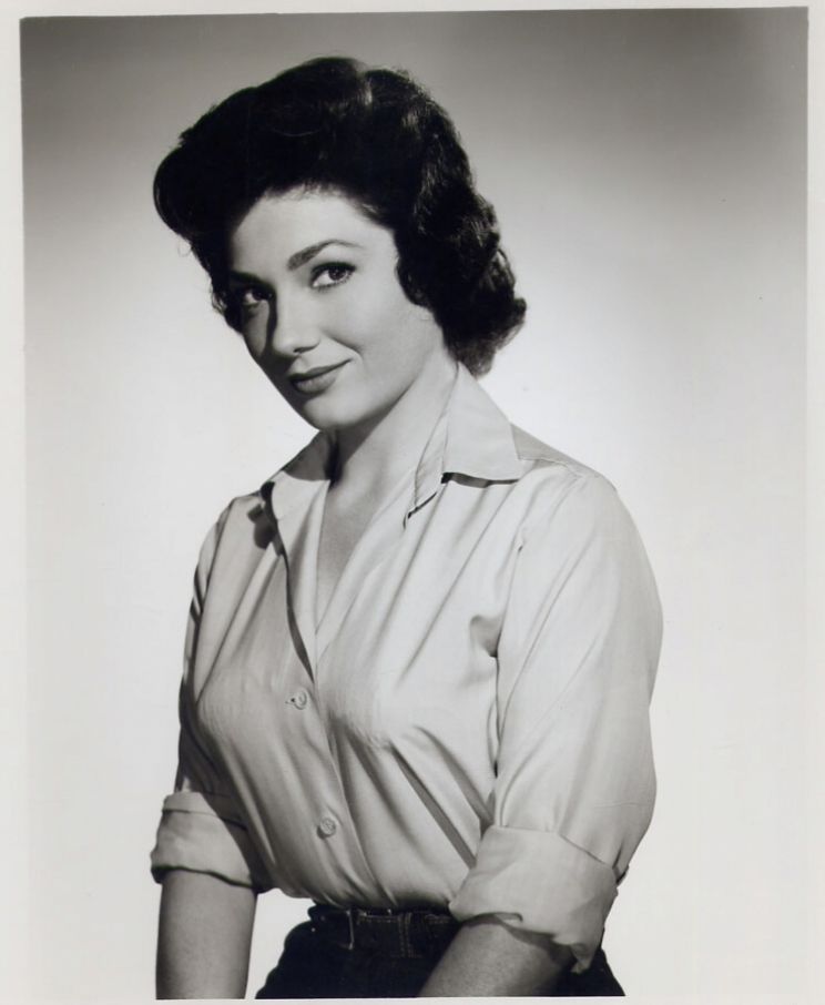 Valerie French