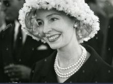 Valerie Hobson photo