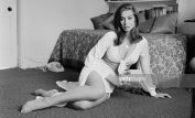 Valerie Leon