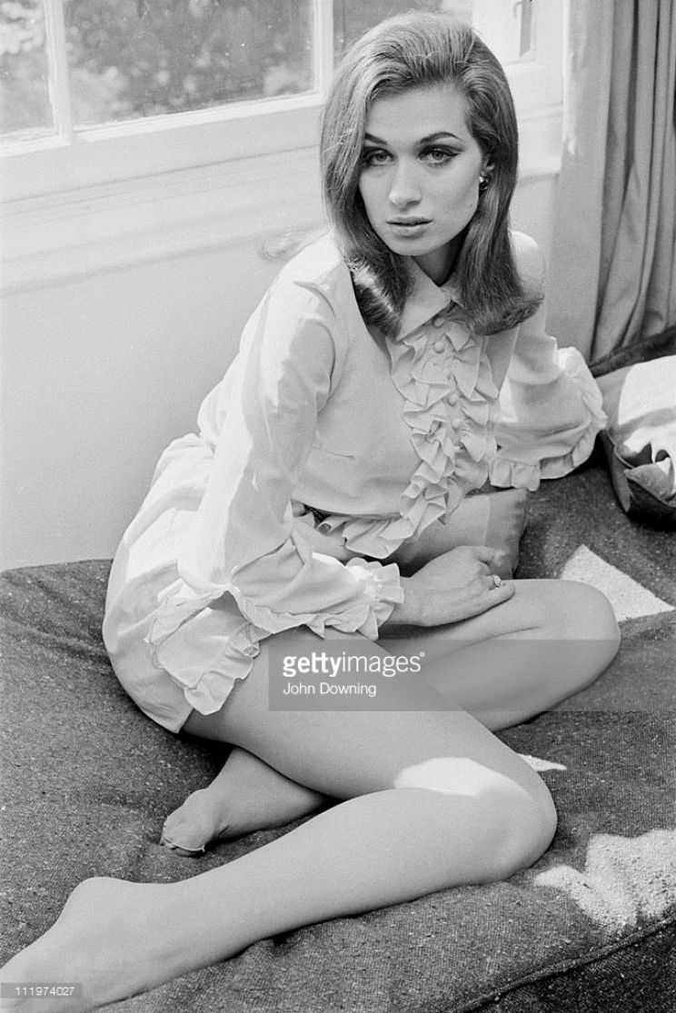 Valerie Leon