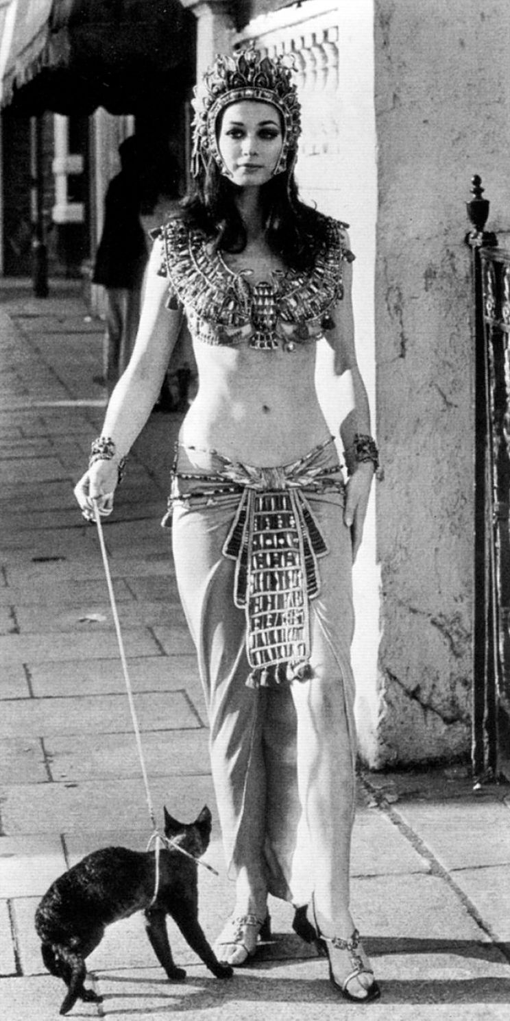 Valerie Leon