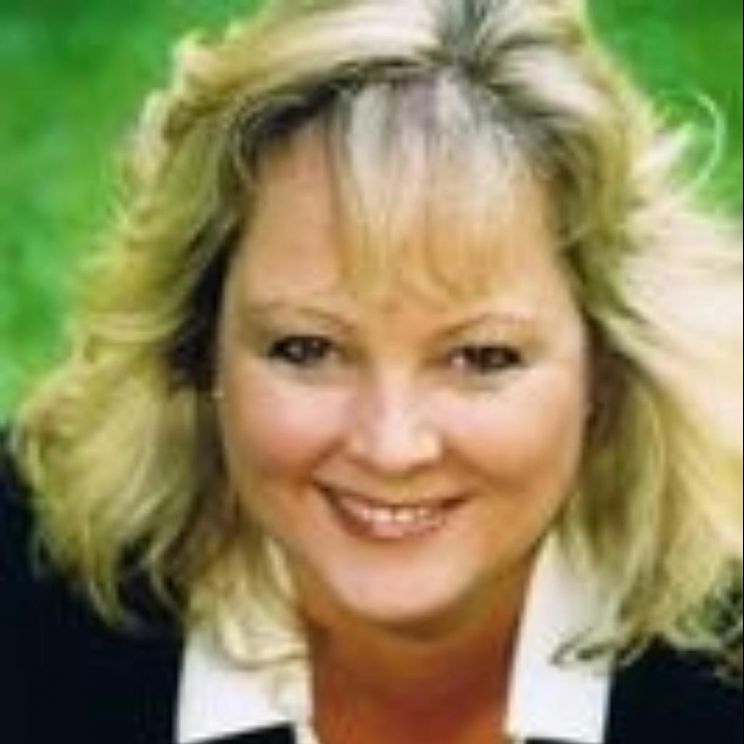Valerie Lyon