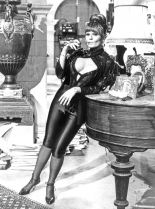 Valerie Perrine