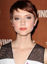 Valorie Curry