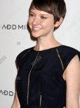 Valorie Curry