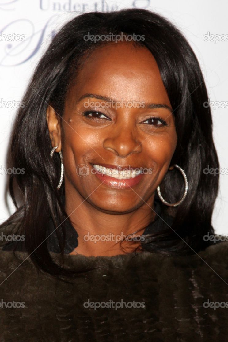 Vanessa Bell Calloway