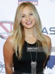 Vanessa Ray