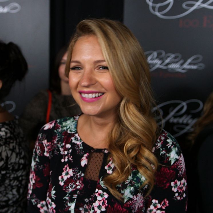 Vanessa Ray