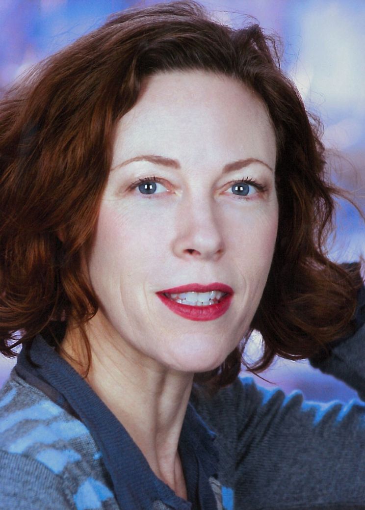 Veanne Cox
