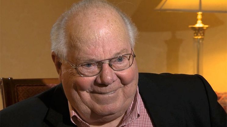 Verne Lundquist