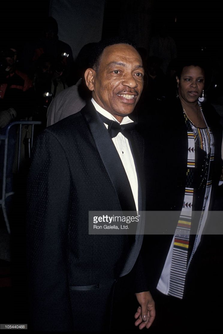 Pictures of Vernon Lynch