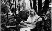 Veronica Carlson