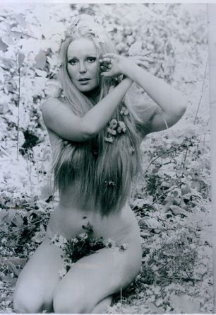 Veronica Carlson