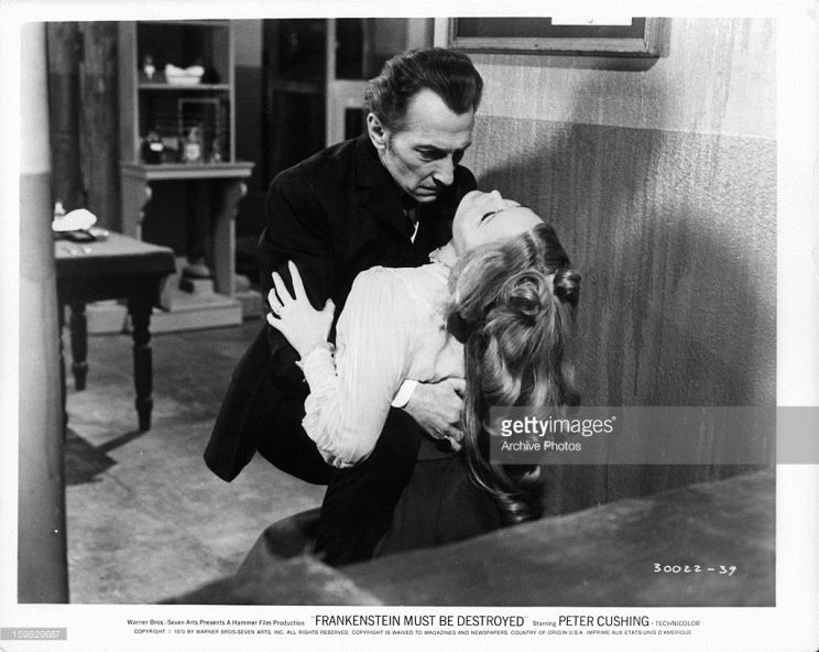 Veronica Carlson