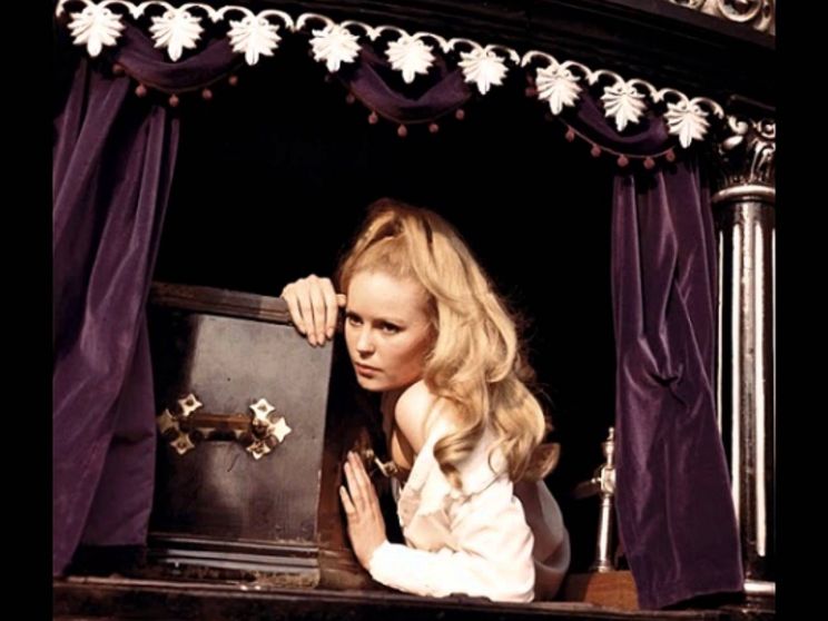 Veronica Carlson