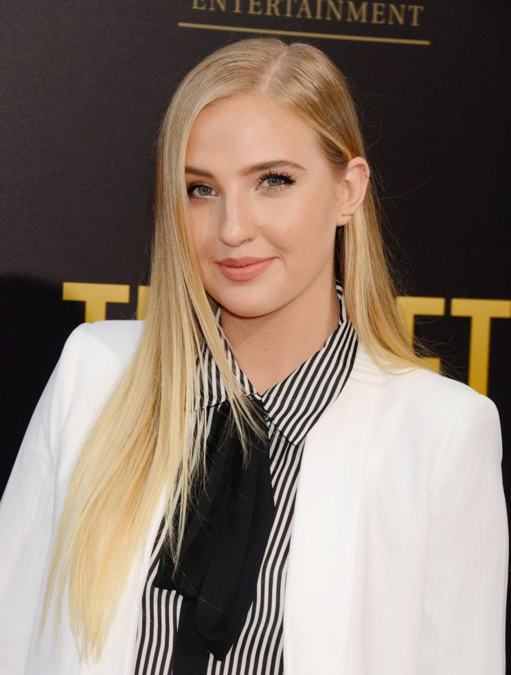 Veronica Dunne