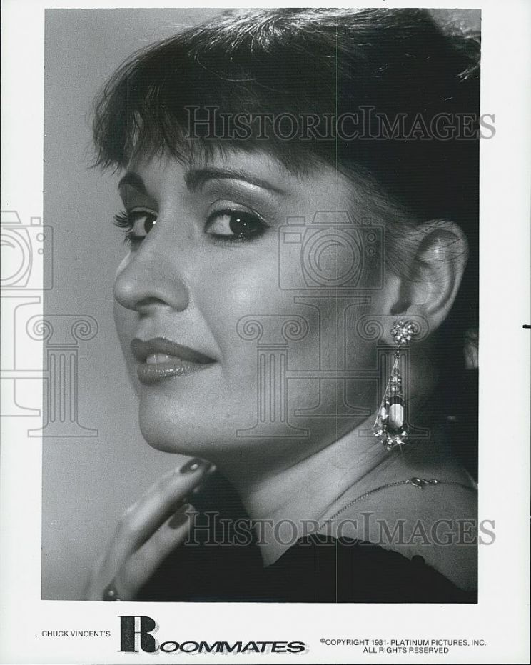 Veronica Hart
