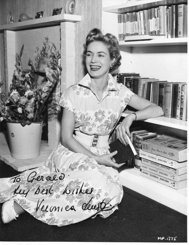 Veronica Hurst