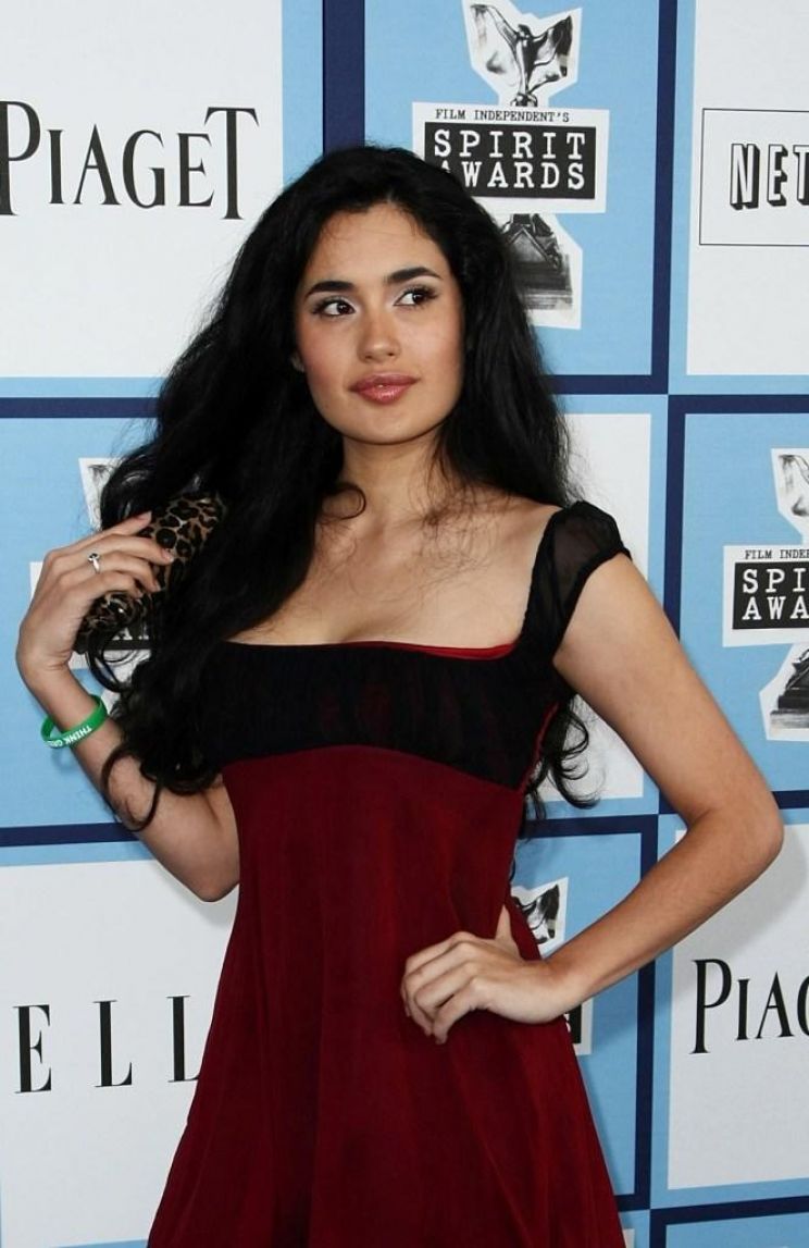 Veronica Loren