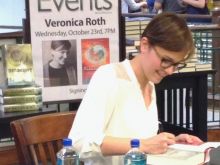 Veronica Roth