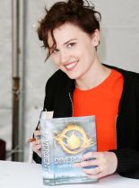 Veronica Roth