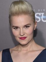 Veronica Roth