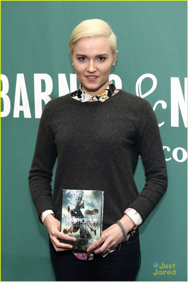 Veronica Roth