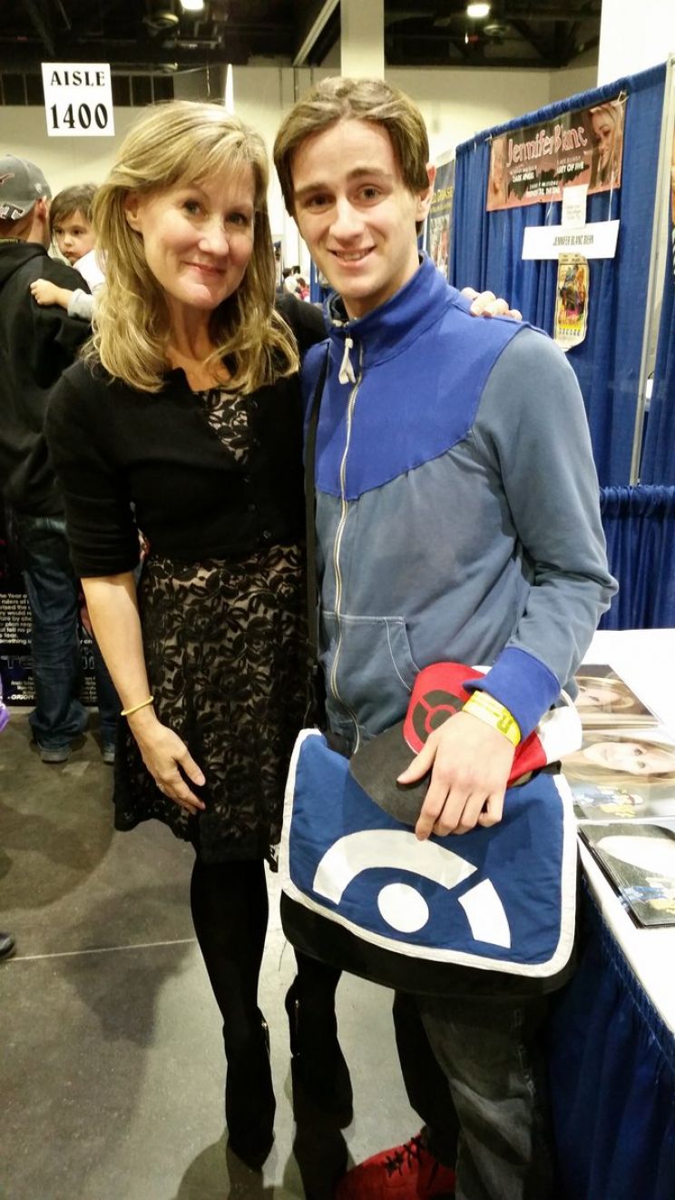 Veronica Taylor