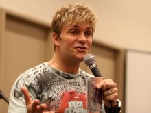 Vic Mignogna